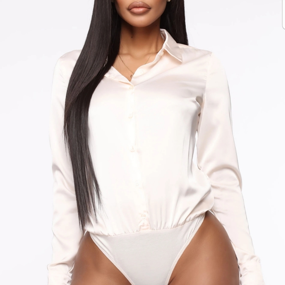 NWTS Put together Button down body suit